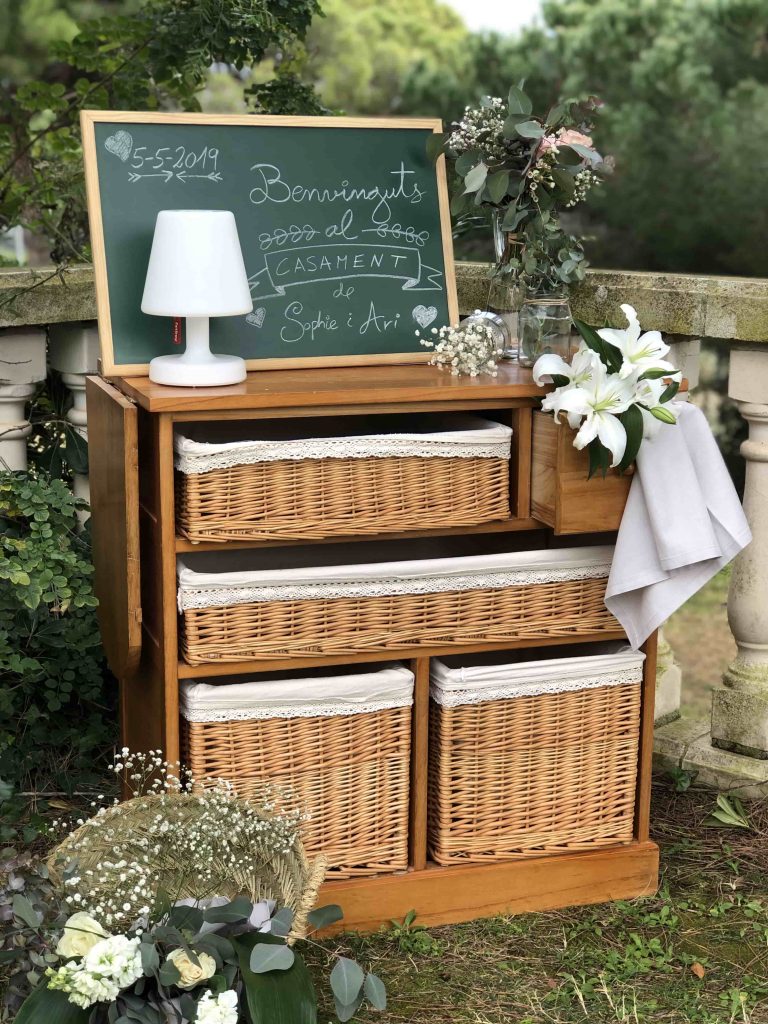 ALQUILER DE MATERIAL PARA UNA BODA CIVIL: TODO LO QUE NECESITAS