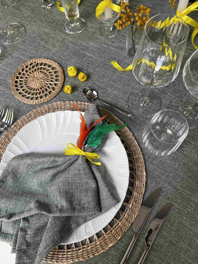 IDEAS PARA DECORAR TU MESA EN SEMANA SANTA: TRADICIÓN, COLOR Y SABOR EN CADA DETALLE