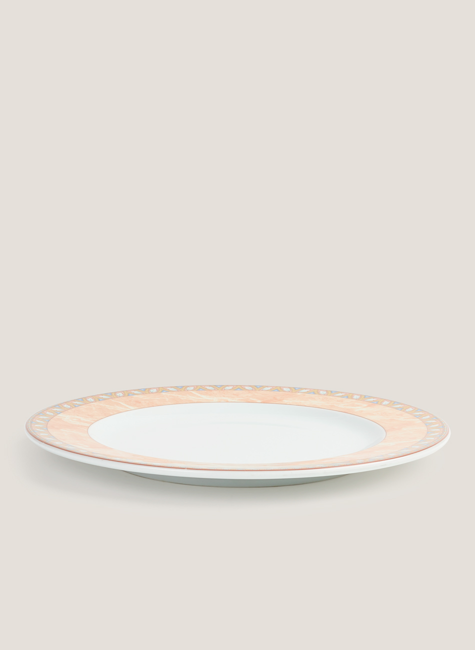 Salmon decorated plate