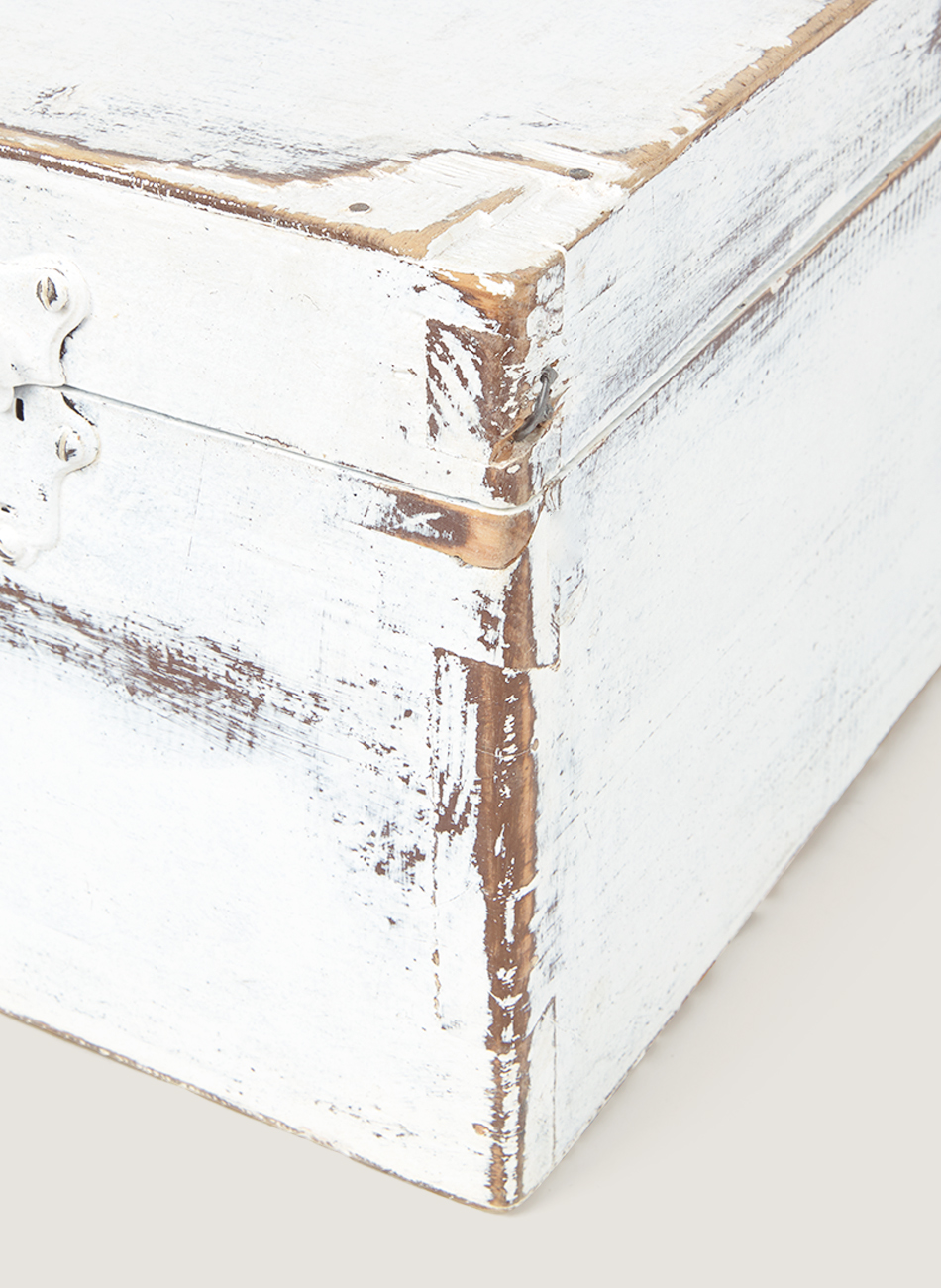 Maleta decapada blanca