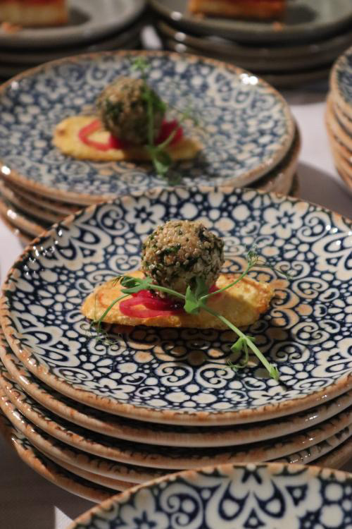 TENDENCIAS EN VAJILLAS 2026: LOS ESTILOS QUE MARCARÁN TUS EVENTOS