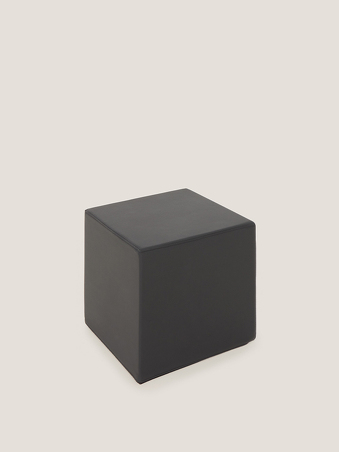 Puff boston negro cuadrado pequeño