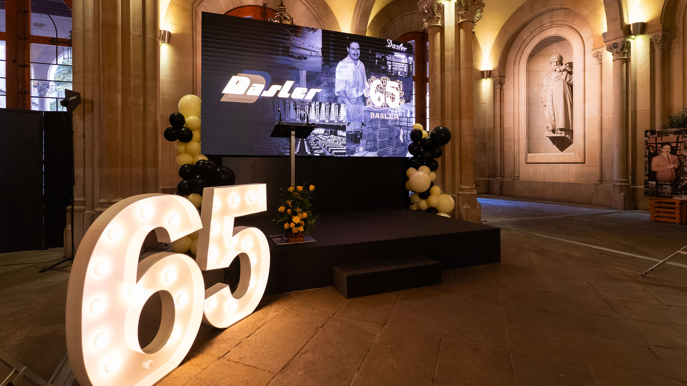 65 º ANIVERSARIO DE DASLER, CON JAVIER MARISCAL