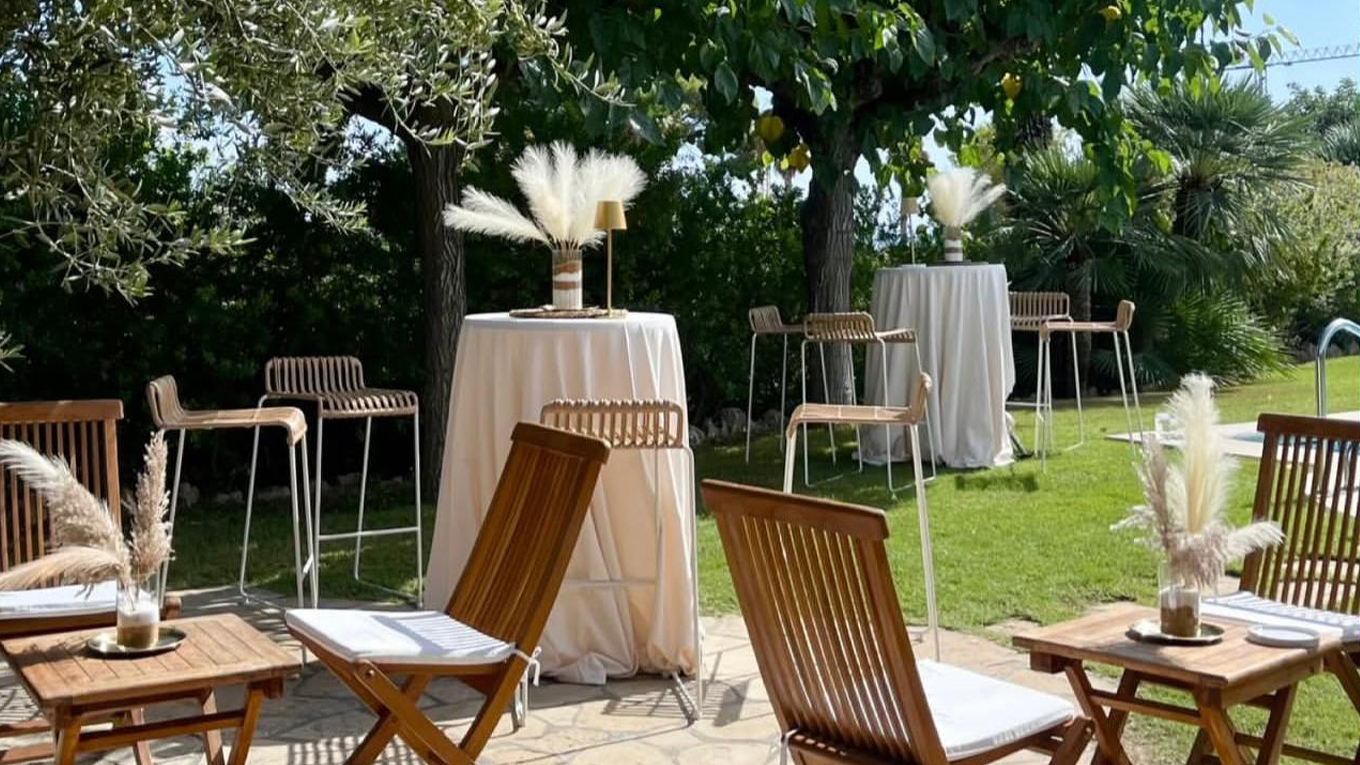 TU TERRAZA COMO ESCENARIO DE EVENTOS: GUÍA DE ALQUILER PARA TRANSFORMAR ESPACIOS EXTERIORES