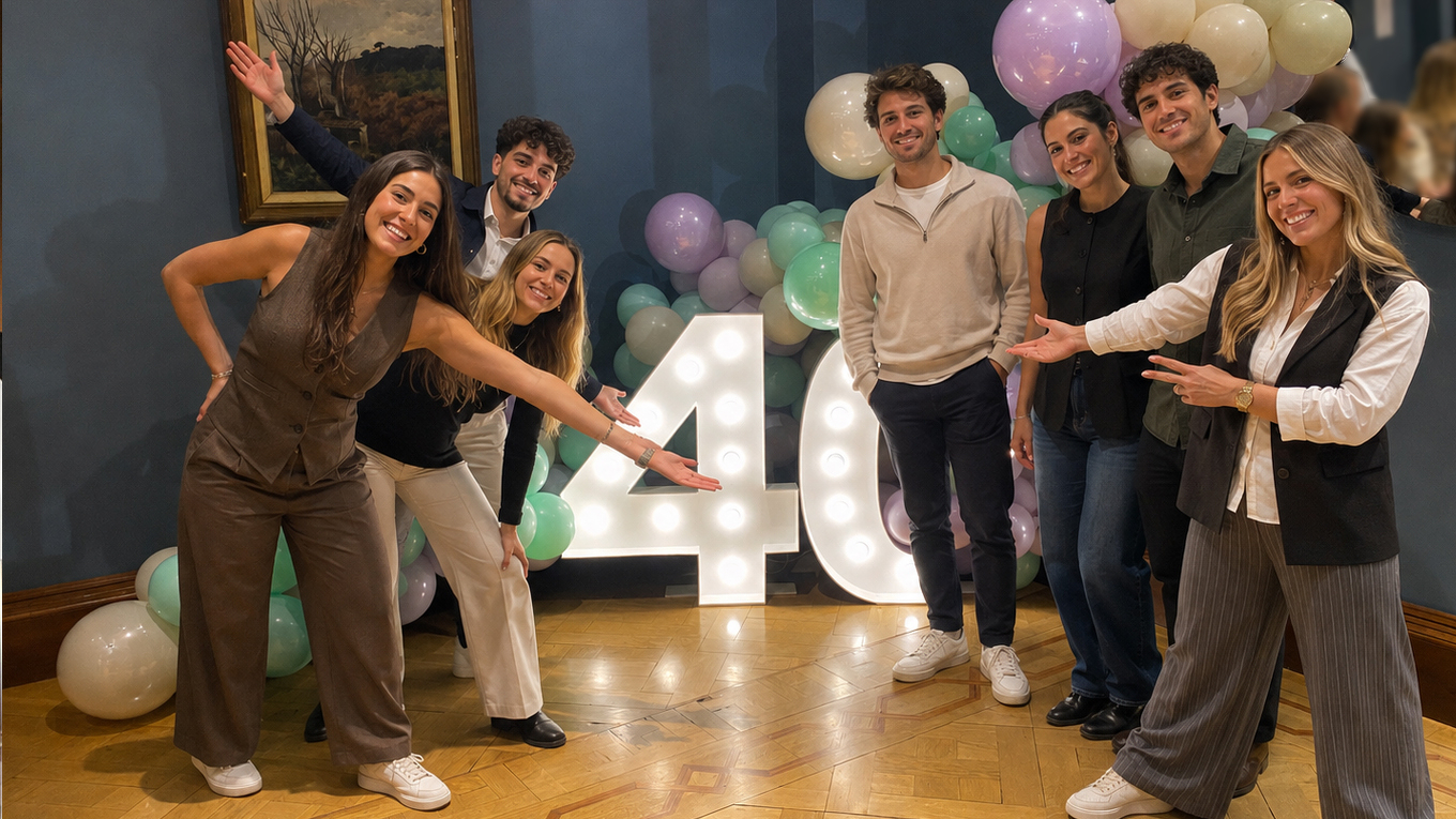 CUMPLEAÑOS Y ANIVERSARIOS ESPECIALES: CÓMO MONTAR UNA FIESTA MEMORABLE CON MATERIAL DE ALQUILER