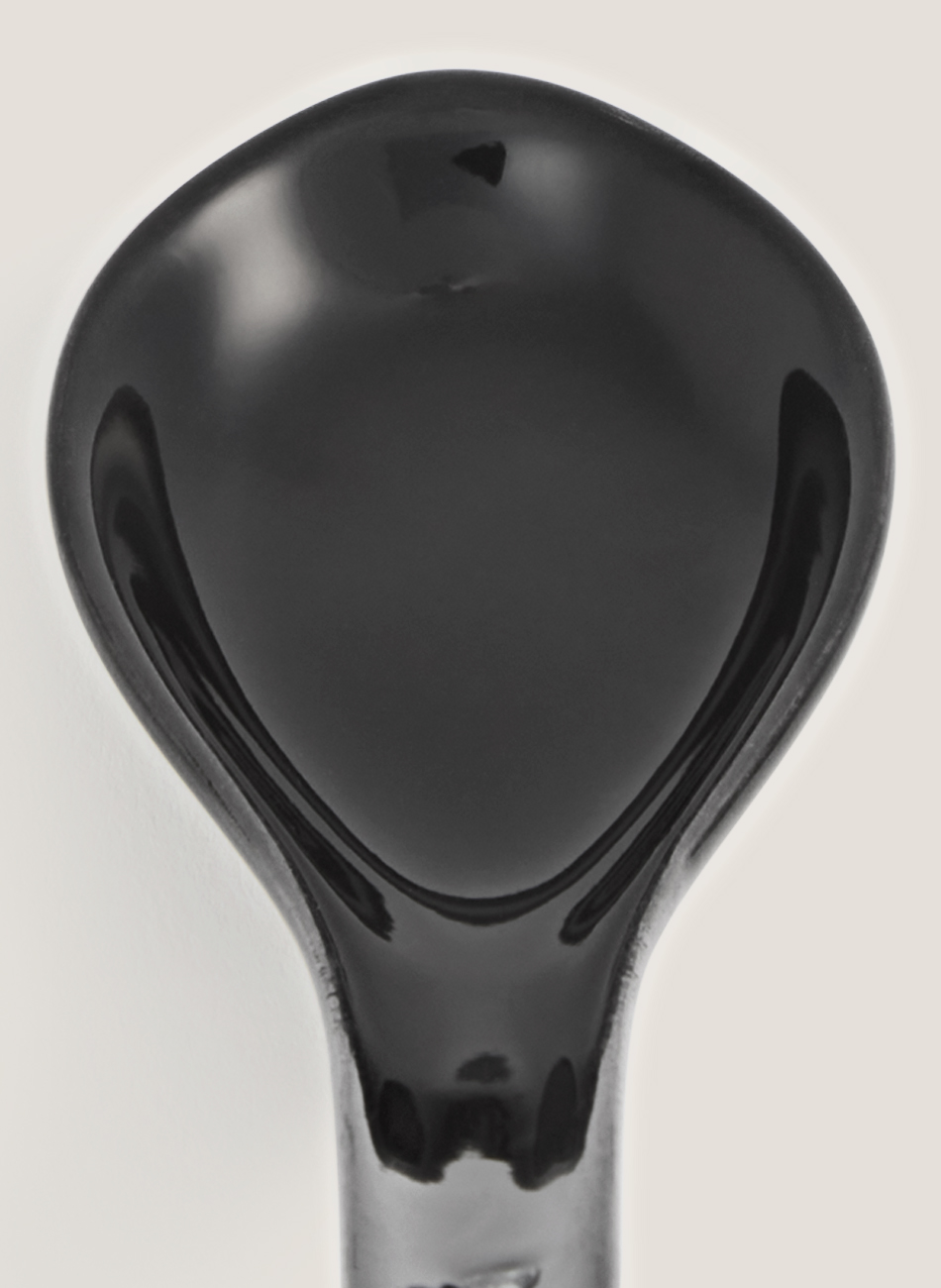 Cuchara porcelana blanca o negra