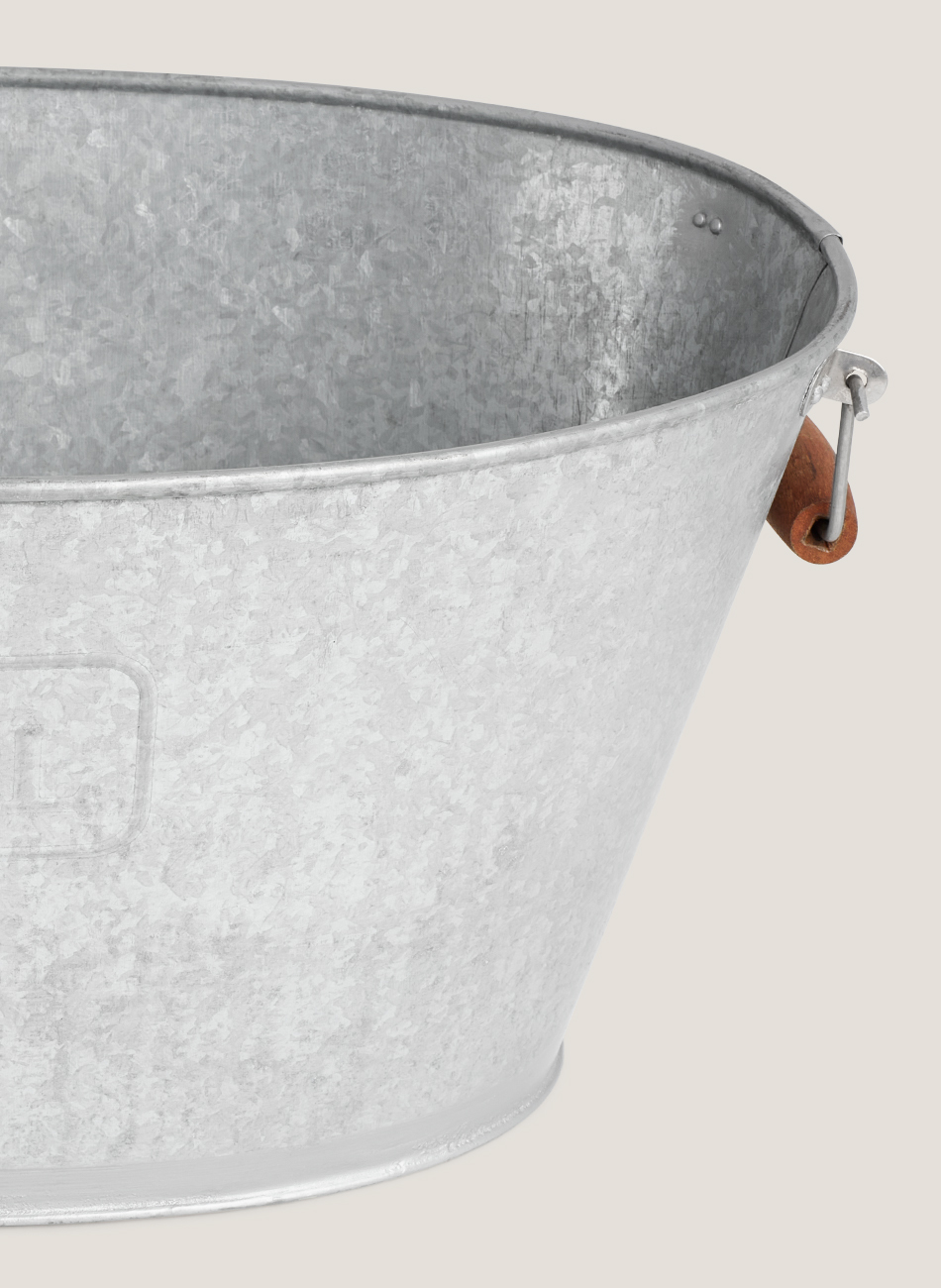 Cubo metal ovalado mate