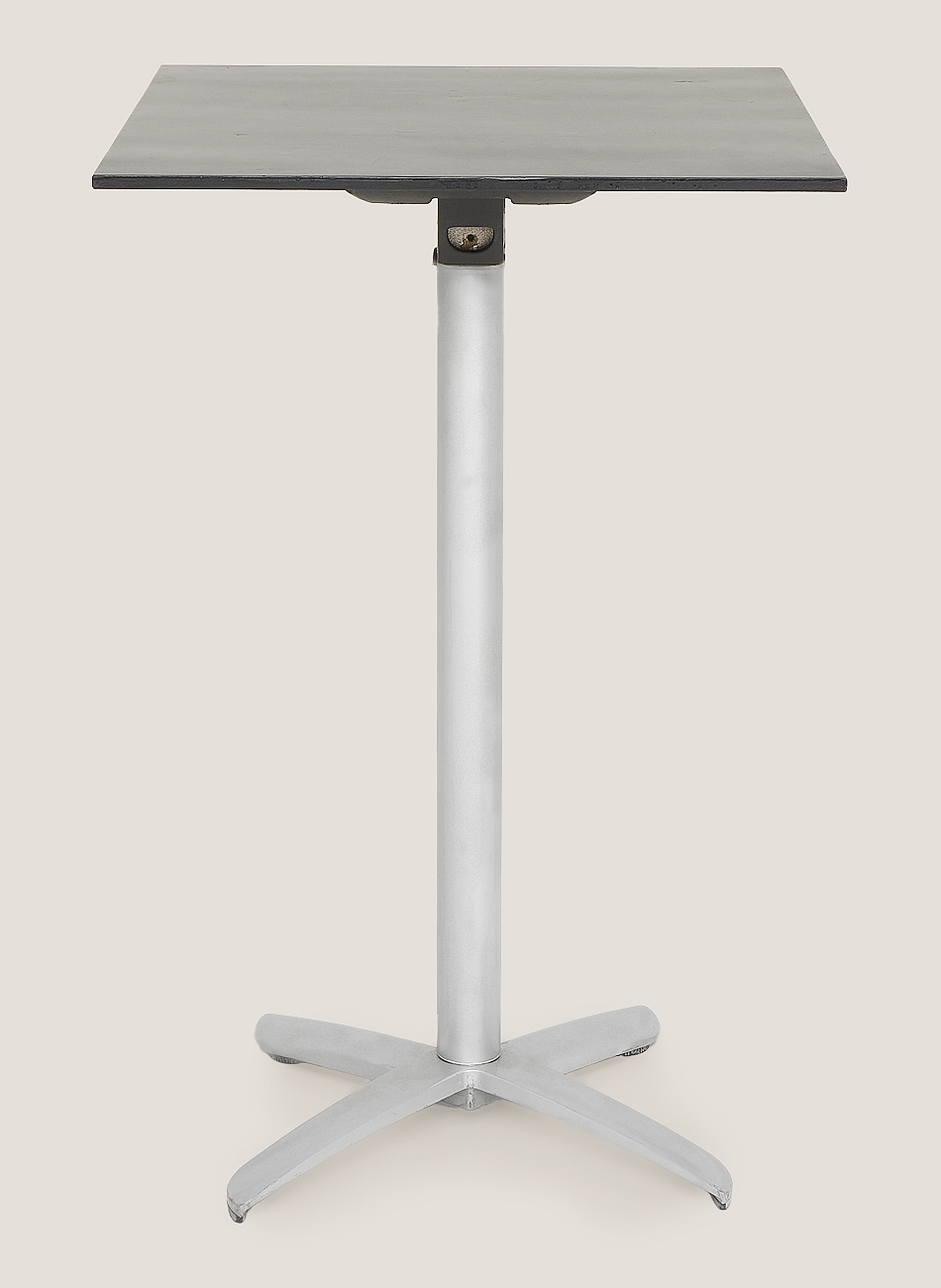 Mesa alta cuadrada negra