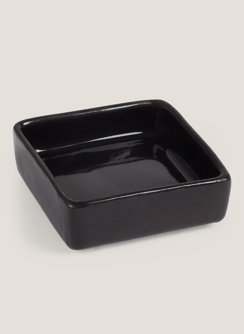 White miniature dish