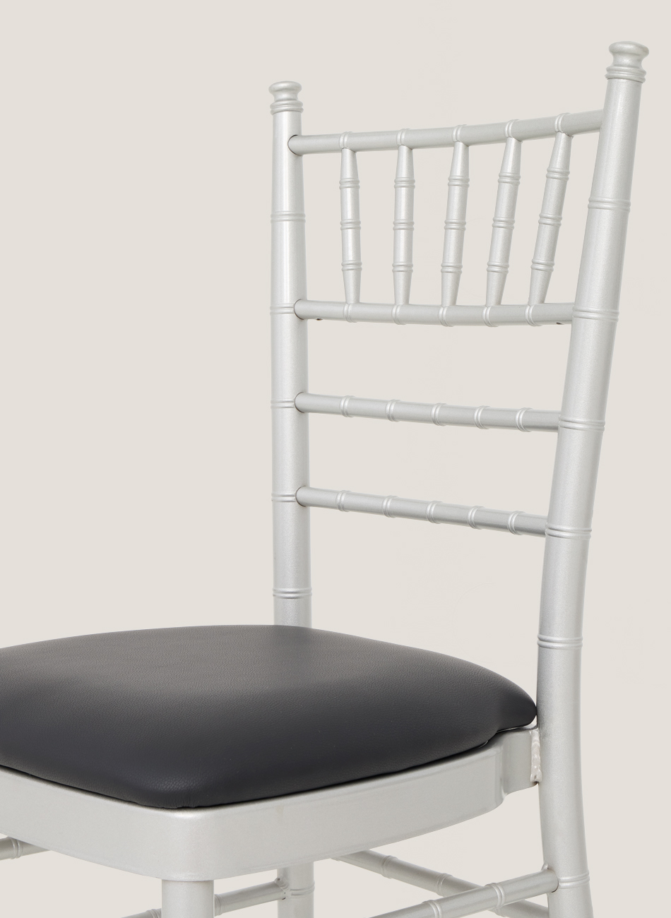 Silver-black chiavari chair
