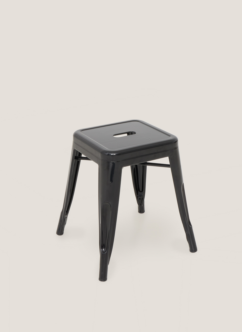 Taburete fabrik negro bajo